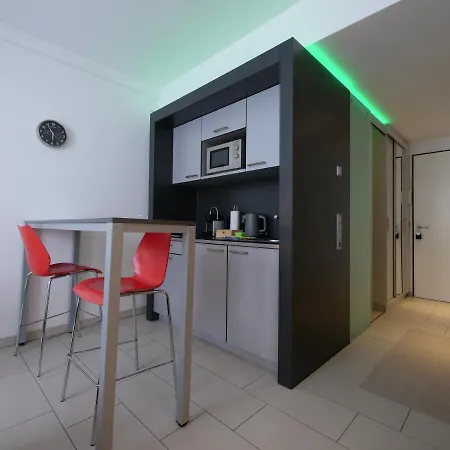 Rooftop Apartment By Rabe - Parkplatz & Free Netflix & Balkon Karlsruhe Exterior photo